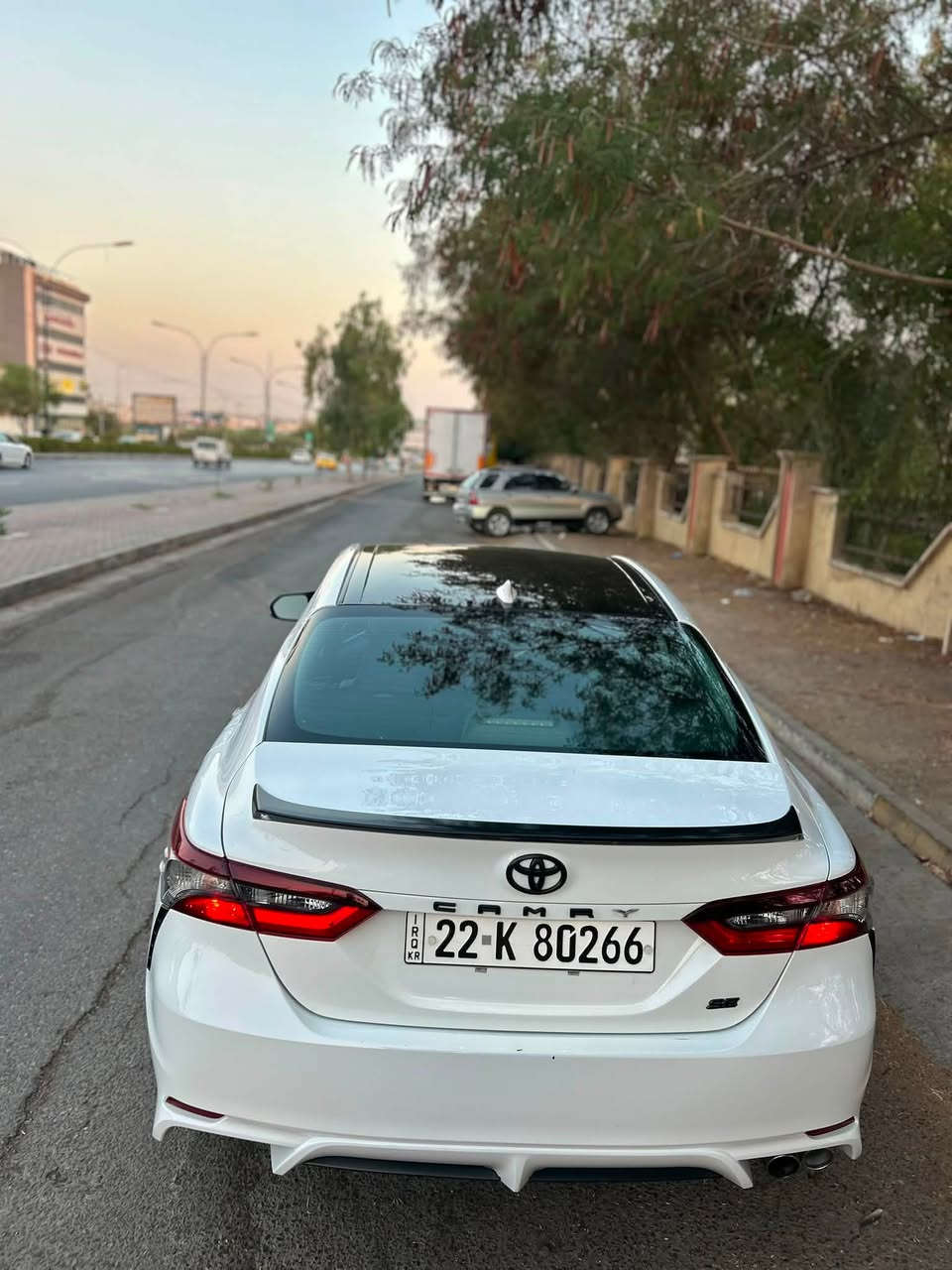 حياهم الله 
تيوتا كامري موديل 2022 رقم اربيل
كلين تايتل مواصفات se
بدون بصمة وبدون فتحة سقف
ماشية 147 الف كيلو 
بيها ٤ قطع كلير
السعر 200$ وقابل للتفاوض
***********
