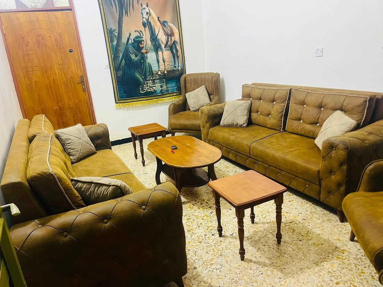 السلام عليكم تخم ٨مقعد بدون اي ضرر مع سيت طبلات صاج سعره ٢٩٠مكان مدينة الصدر مستعجل علا بيعته واتساب***********
