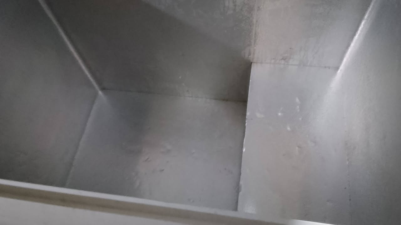 برادات ومجمده للبيع علفحص والضمان شرط التجميد مكانهه بغداد الجديده هاتف ***********
