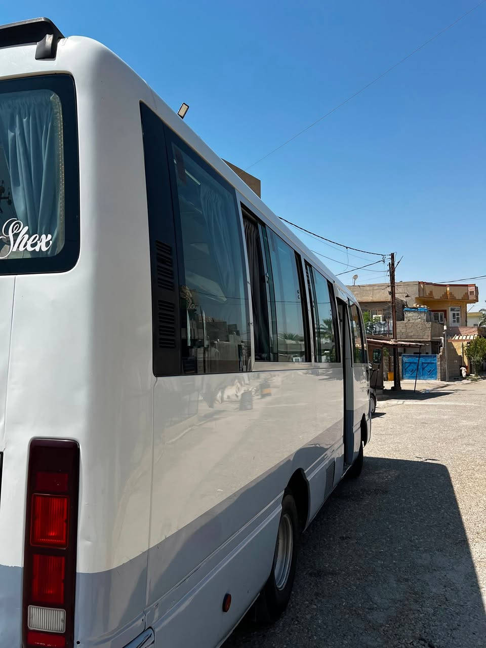 السلام عليكم نسيان 2006 
🚌رقم بغداد إنكليزي بسمي شرط التحويل 
🚌مصفره هيئة ومواصلات وغرامات 
🚌محرك وكير بالشرط لا صرف ولا بخار 
🚌اكسل بي ونه خفيفه 
🚌تايرات جوبلس وجديد 6
🚌كهربائيات كله شغاله 
🚌تبريد شرط نقص غاز 
🚌صبغ الأبيض صفحه الطويله والبجم 
🚌منضومه غاز 100 لتر 
🚌كشن ناصي داخل نص عمر 
🚌دفتر بانزين 
🚌مكان السياره كركوك 
🚌السعر 165
🚌الاستفسار ***********
