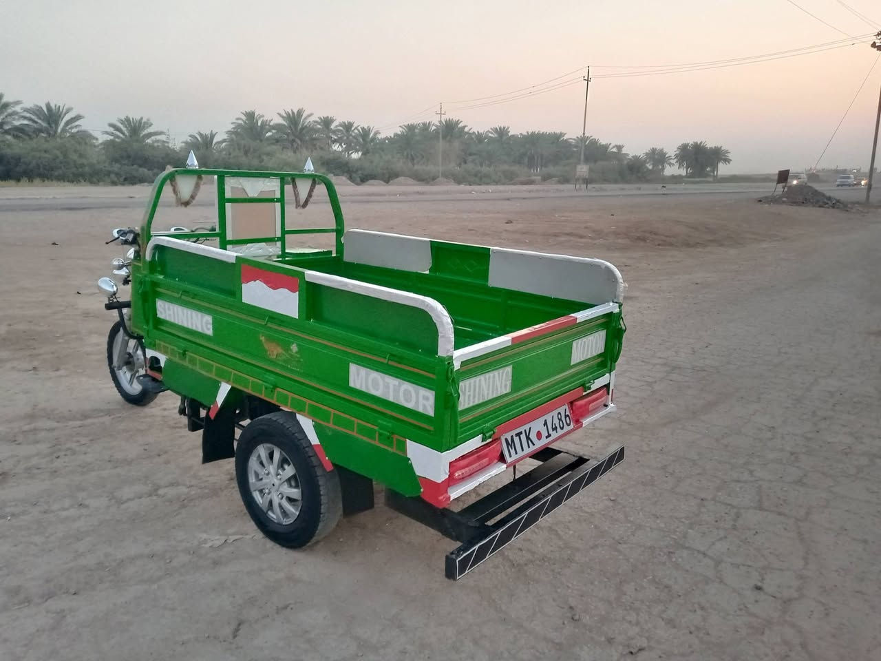 السلام عليكم ستوته للبيع موديل 20 محرك 22 اوراق اصولي ستوته جاهزه سعر 1400 بها مجال المكان بابل الشوملي الرقم ***********
