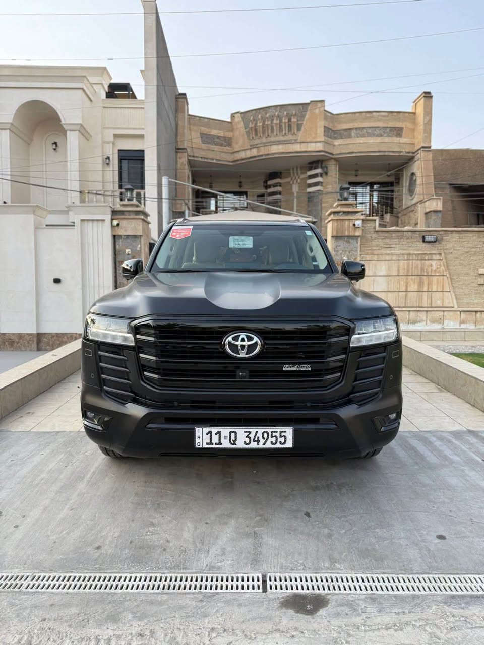 السلام عليكم
لاندكروز 2024 GXR ساز بلاك ادشن كفاله عامه
فول مواصفات للاخير ماشيه 17 كم مغلفه مات
مكينه 4000 تنفس طبيعي بعدها بوضع الوكاله
العنوان  بغداد السيديه
السعر 685$
للاستفسار ***********

