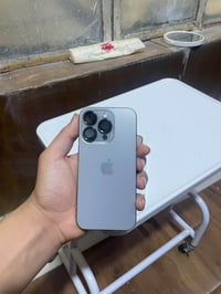 آيفون 15 برو • ١٢٨ • بطارية 85%