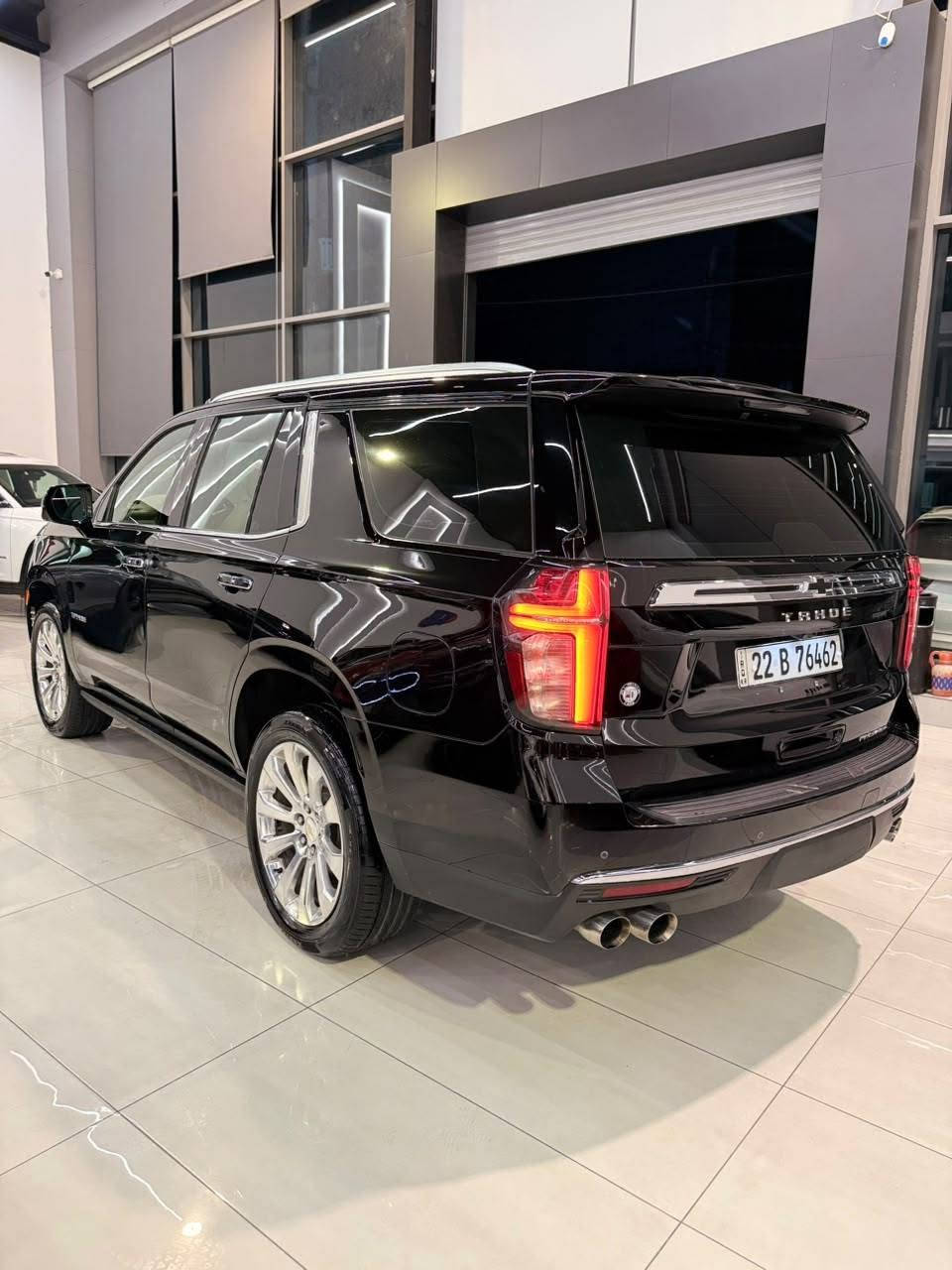 Chevrolet Tahoe Premier 2022
Engine: V8 5.3L 
ژمارە هەولێر جاهیز 
120 هزار کم روشتووە 
یەک دەرگای بویاغە 
بێ ناوگرتن 
بێ ئێرباک 
شەریکە منسور 
نرخ 470 وەرقە و مجال 
📍شوێن هەولێر 
~~~~~~~~~~~~
***********
***********
~~~~~~~~~~~~
Chevrolet Tahoe Premier 2022
Engine: V8 5.3L 
رقم اربیل جاهز 
ماشي 120 الف کم 
واحد باب صبغ 
بدون داخل 
بدون ایرباک 
شرکة منصور 
سعر 470 ورقة بي مجال 
📍مکان سیارة اربیل أربيل, العراق
