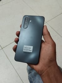جالاكسي A17 5G • ٢٥٦ • اسود