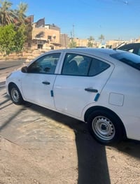 نيسان موديل2020 ماشيه ٩٠الاف بعدهي زيرو فول مواصفات بيه جاملغ مبدل الس...