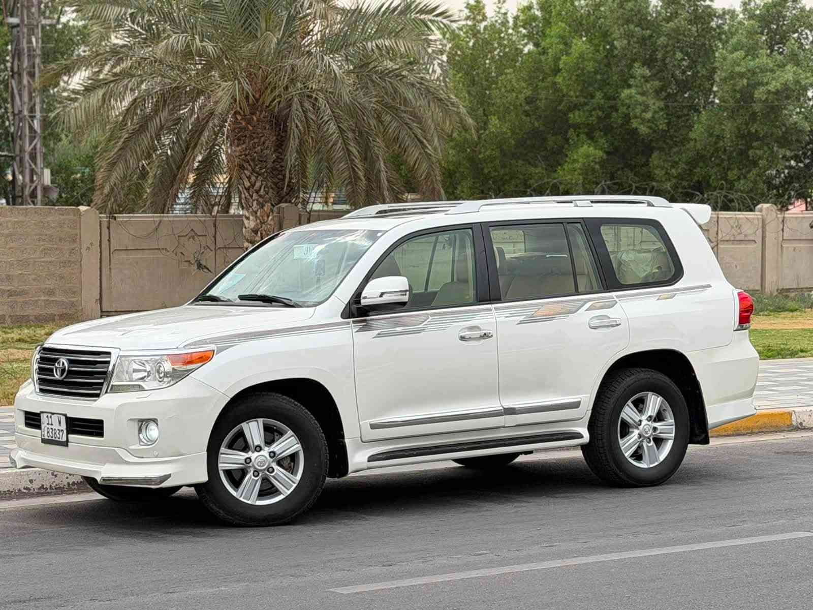 لاندكروز • كفالة صبغ • ٢٠١٤