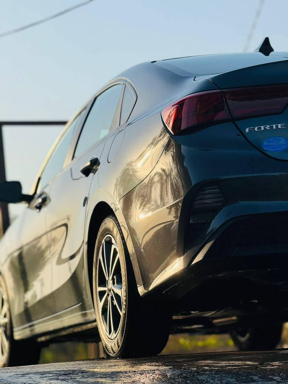 🚘 للبيع – كيا فورتي 2023
🔹 الموديل: 2023
🔹 المحرك: 2000 CC DOHC
🔹 الوارد: أمريكي 🇺🇸
🔹 رقم السيارة: بغداد 
🔹 مكان السيارة: بغداد
🔹 عداد المسافة: 28 

✨ المواصفات 
✅ مثبت سرعة
✅ مانع انزلاق
✅رادار امامي
Apple CarPlay + Android Auto لاسلكي✅
✅ أنظمة أمان متقدمة
✅ تحذير من الاصطدام الأمامي
✅ نظام المحافظة على المسار
✅ مساعد الانحراف عن المسار
✅ نظام تعليق مستقل
✅ مصابيح أمامية LED
✅ حساسات ضغط الإطارات TPMS

📌 حالة السيارة
✔️ السيارة نظيفة جداً وحالتها ممتازة
✔️ حادثها في امريكا هو:
 بنيد مصلح نفسه فقط حادث سطحي شواصي ولغود مكفوله شرط 
وصبغ بهلال الجاملغ الخلفي موضحلك بصوره
وبارد بالباب 

✔️ السيارة حالياً جاهزة 
💵 السعر

السعر المطلوب:132ورقه وبيها مجال

***********
