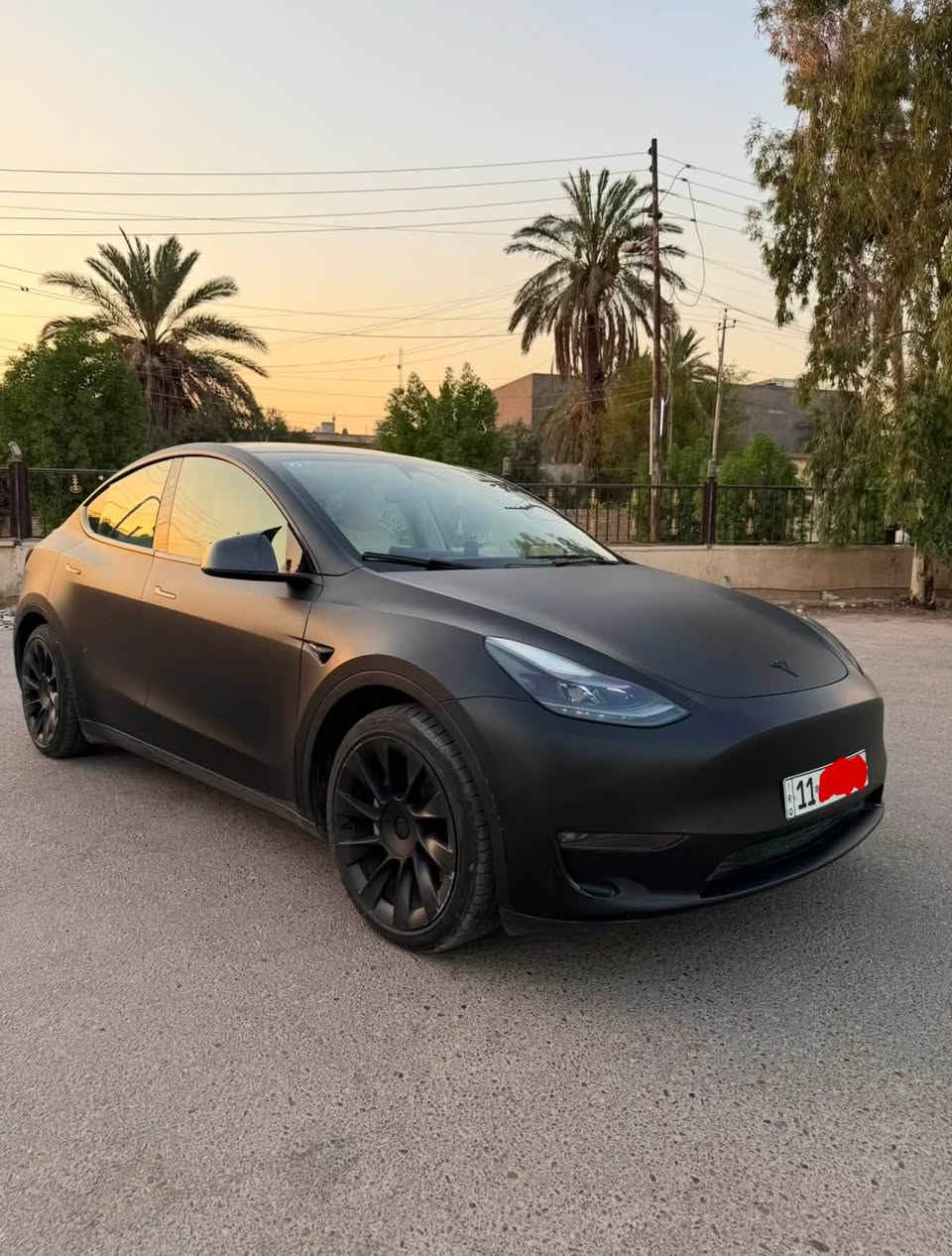 سيارة للبيع 
TESLA Y 2023 
تسلا موديل Y Long Range موديل 2023
المحرك: كهربائي بالكامل⚡️
Dual motor online 

بطارية كبيرة
تمشي بالشحنه 560KM
بدون ايرباك
لون اسود مغلفة PDF اسود طافي
ماشية 64000 ml
⚫️حادث ضربة خفيفة من خلف
⚪️السعر من خلال تعليق ارد عليك او ارد عليك على الخاص 
‎📞رقم تواصل *********** واتساب

