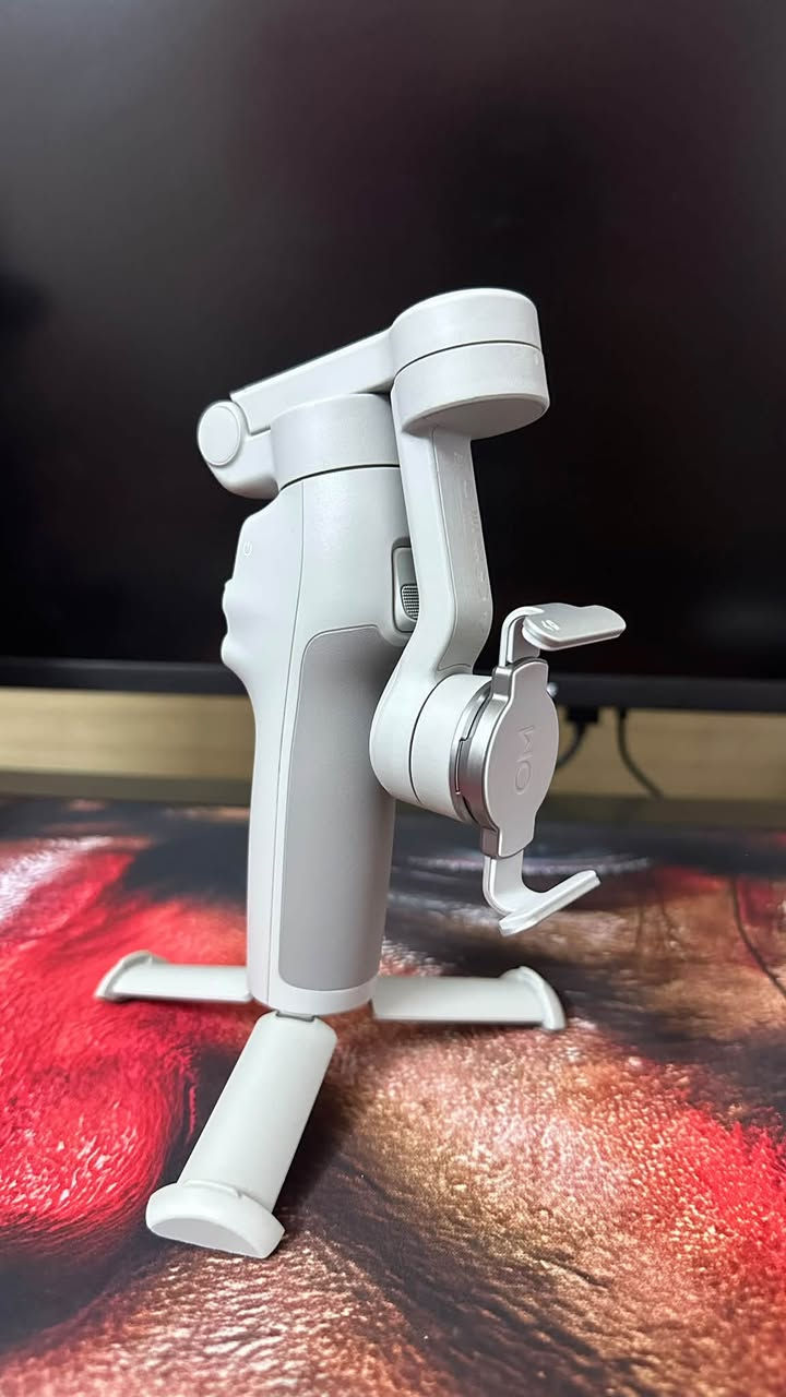 اوزمو DJI • موبايل ٧ • ضمان سنه