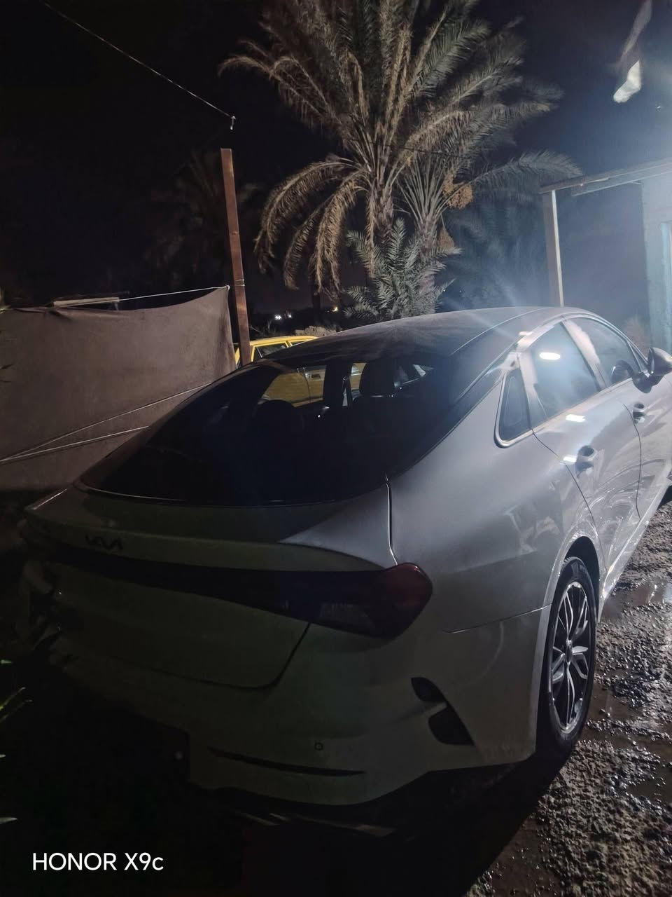 السلام عليكم كي فايف موديل ٢٠٢٢ ماشي ٨١ مكفوله نص فول المكان كوفه رقم الموبايل *********** لشراي يتصل السعر ١٩٠

نص مكتوب في الصور:
- HONOR X9c