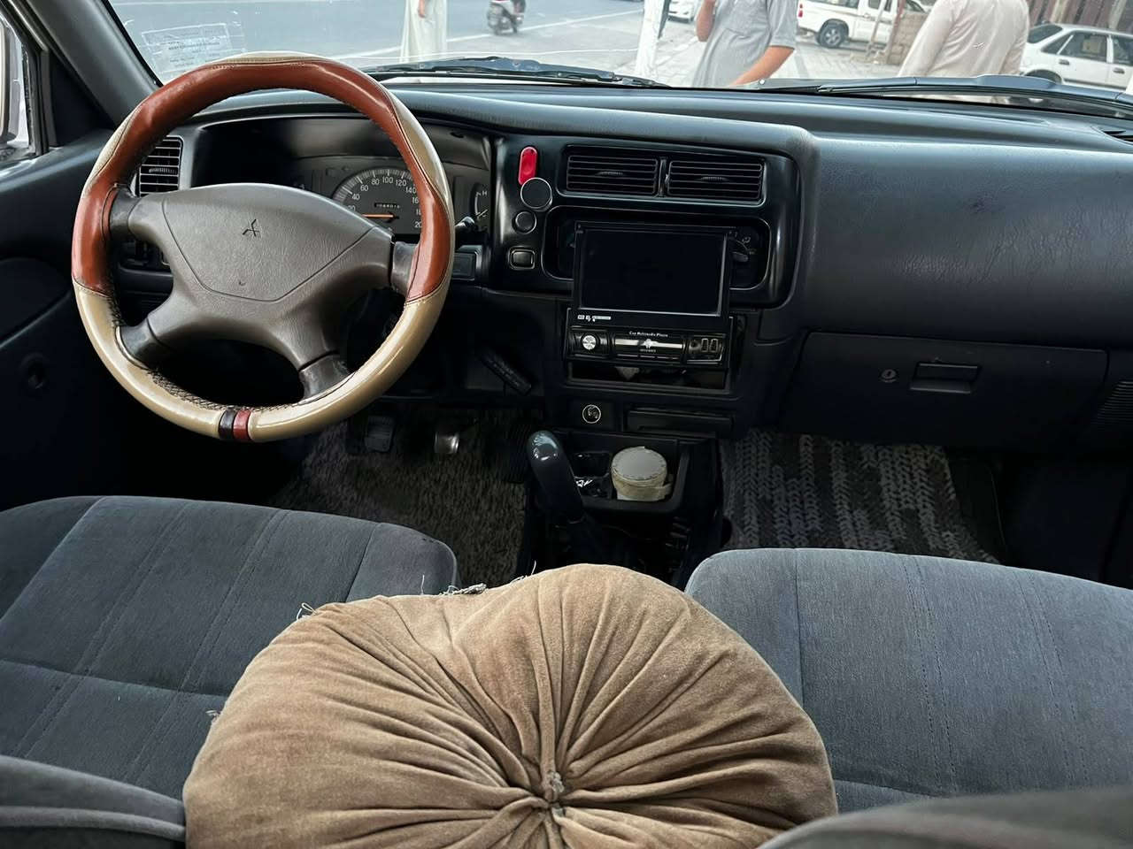ميتسوبيشي • ٢٠٠٣ • بصرة بني منصور
