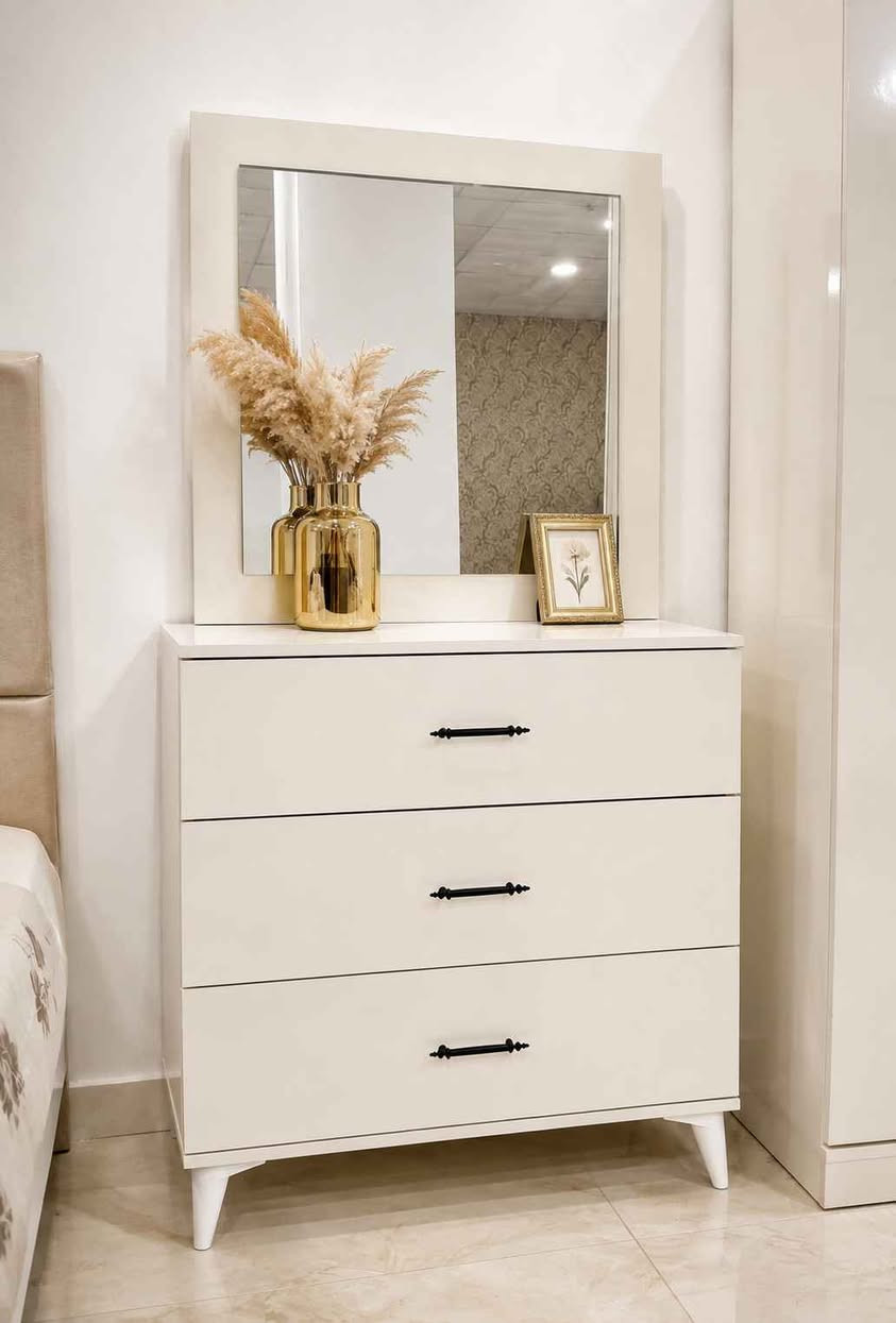 🛏️ غرفة نوم 5 قطع  جديدة بالكرتون بسعر 350 دولار فقط 
📍 معرض جودي للأثاث 
📍 العنوان: دهوك – مالطا
------------------
معرض_جودي_بدهوك
📱للاستفسار والطلب :*********** 
🪑 أثاث تركي فاخر
غرف نوم – غرف جلوس – غرف شباب – طاولات – كنتور – أسفنج عالي الجودة
✅ عروض مميزة وأسعار تنافسية
📌 ناونیشان:
⛔مالطا خاری-فرعی ئکی به ری سیناعی- به مبه ری مه دره سه (مالتاژئری)
📌 العنوان:
دهوك – مالطا القديم – أول فرع قبل صناعة تصليح السيارات – مقابل مدرسة الابتدائية
(قريب من مطعم مالطا – كونديه مالطا – خارنگه ها مالتا)
#دهوك #شعب_الصيني_ماله_حل😂😂 #اثاث_منزلي #غرفة_نوم #اثاث دهوك, العراق

نص مكتوب في الصور:
- غرفة نوم 5 قطع جديد بالكرتون بسعر 350 دولار