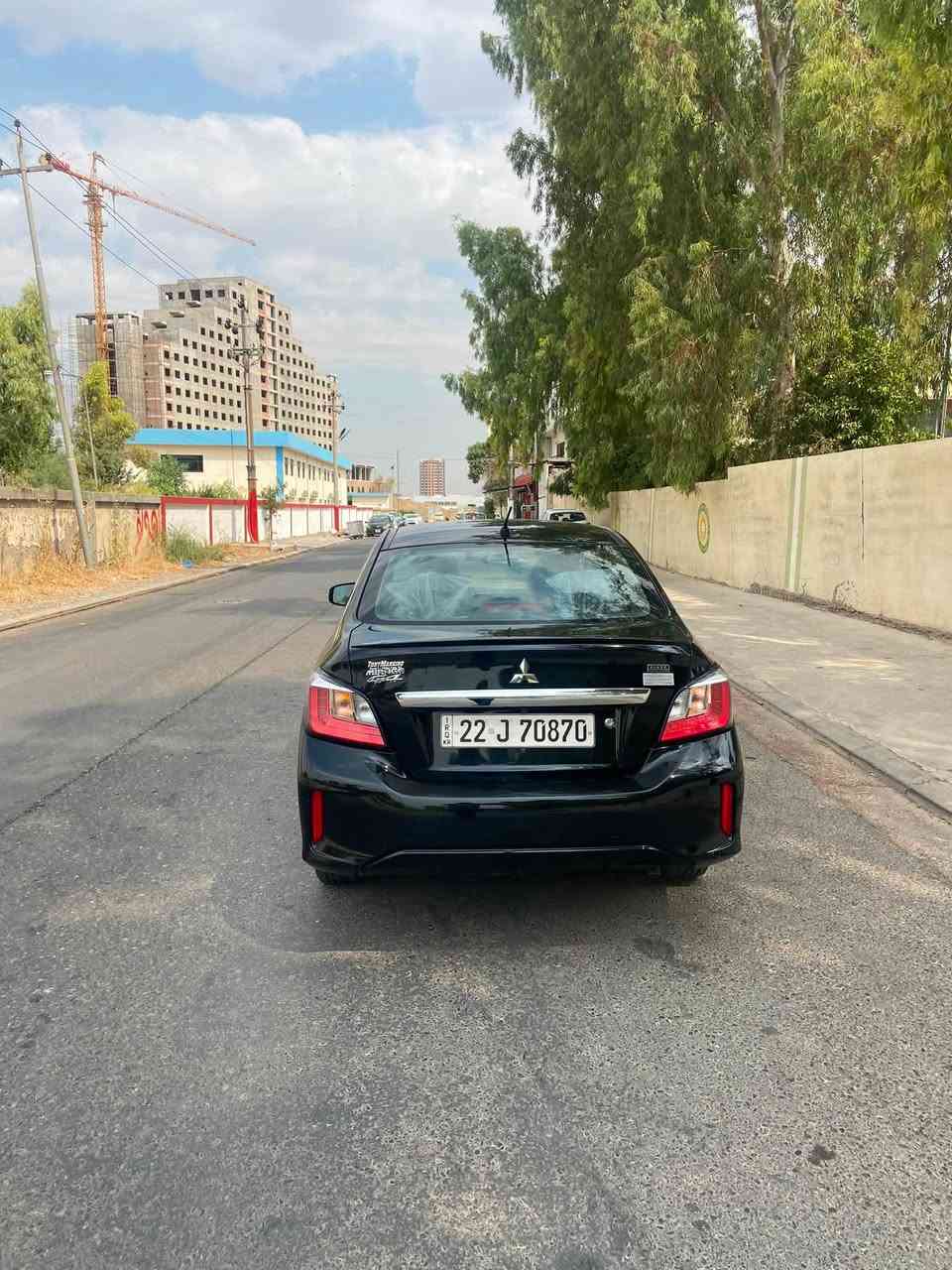 میراج مۆدێل 2022 فول مواسەفات يەک دەرگای بۆياغە بێ ژورەوە رەقەم و سەنەوی هەمووی نوێيە گير و مەکينەی بەشەرت هەزە و سەنەوی نوێيە سعر ٩٣$ ر.ق(***********) سيارە اربيل(هەولێر)

