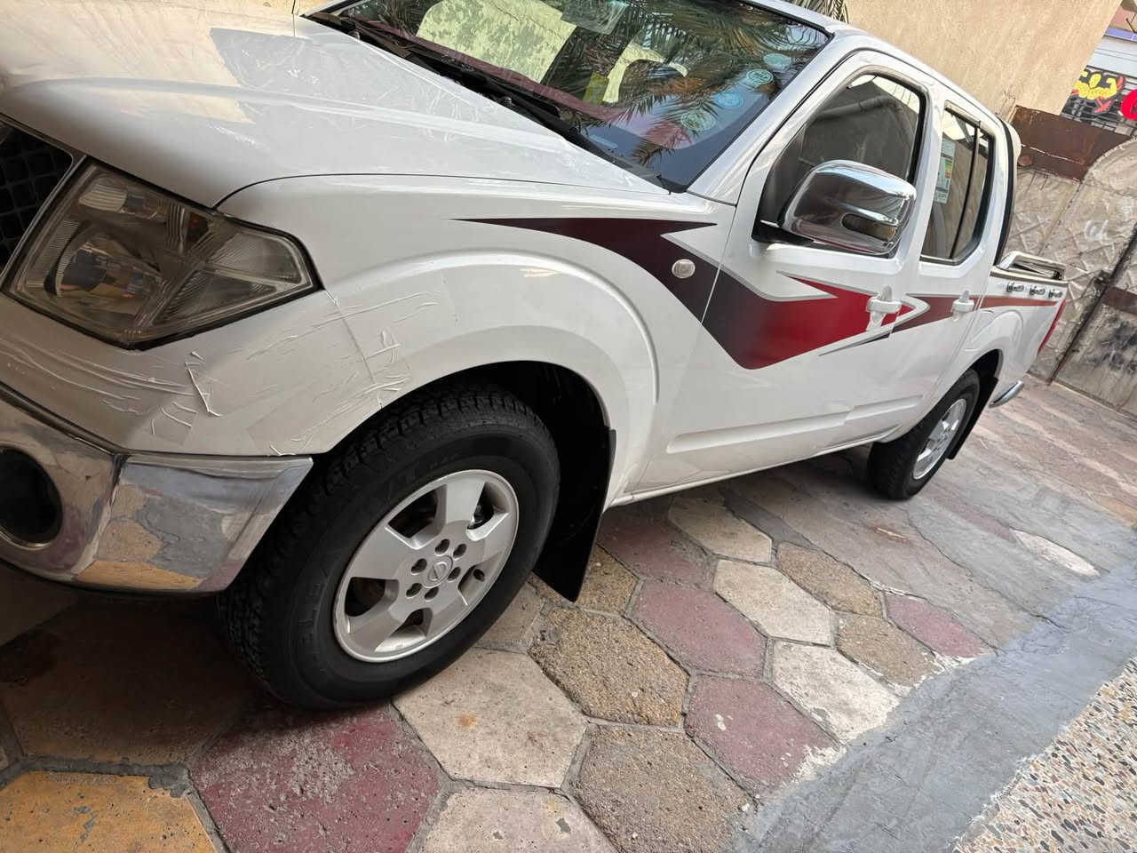 نيفارا • كير عادي • بصره