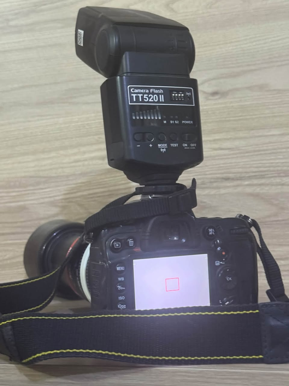 نيكون D7000 • زوم 70-300 • مستعملة