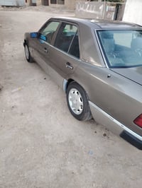 مرسيدس • دبل كير • الديوانيه