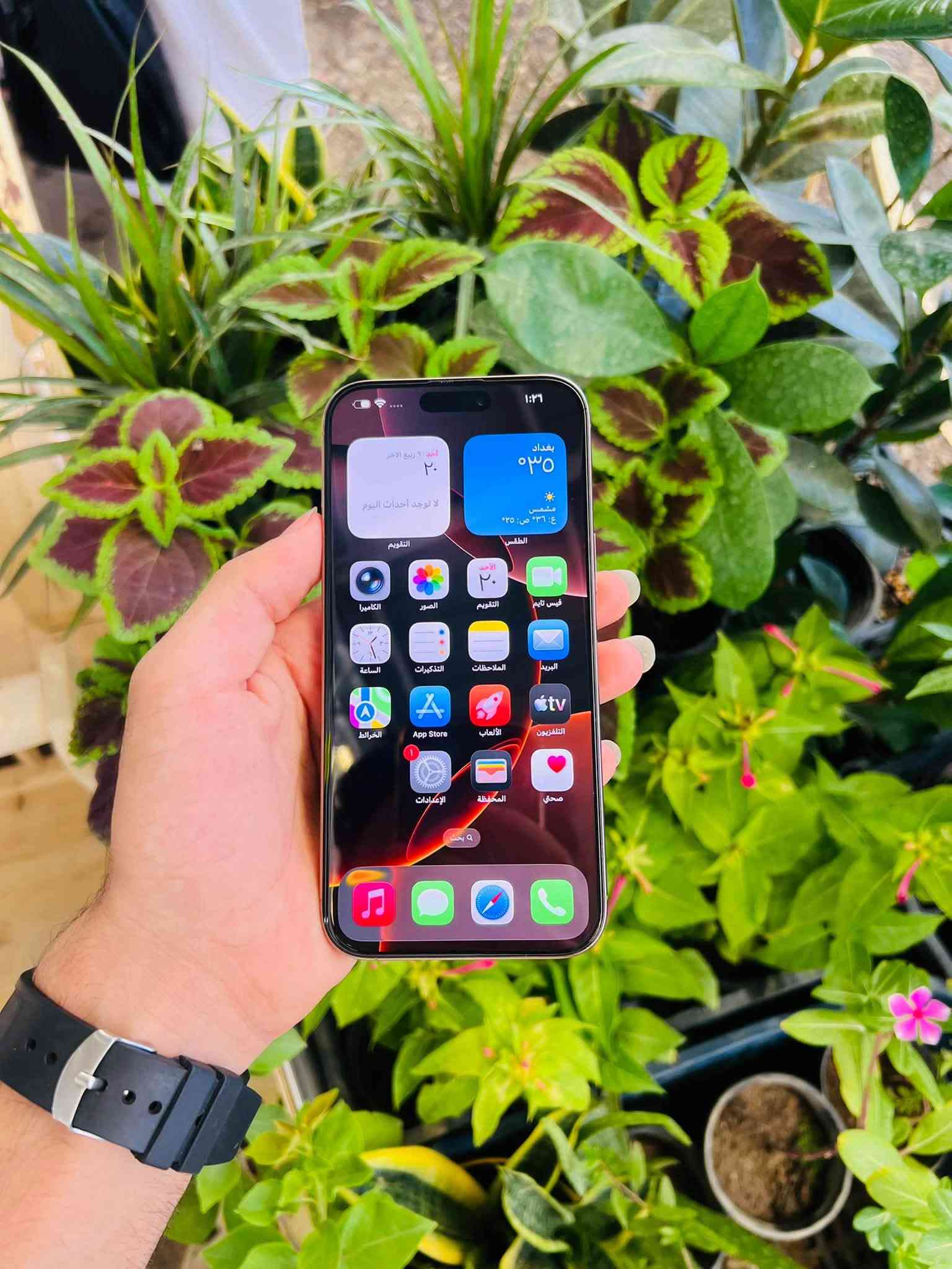 ايفون 16 برو ماكس
ذكره 256 
بطاريه 92 
دبل سيم 
نموذج Za 
الجهاز شرط ما مفتوح 
فقط زر الصمت ول عام ما يشتغل ما يضر أصلن 
جهاز فول ماشاء الله 
السعر 1200 بي مجال بسيط شراي تفضل خاص او واتس اب ***********

نص مكتوب في الصور:
- 1:37
- حول
- الاسم
- iPhone
- إصدار iOS
- 26.6.2
- اسم الطراز
- iPhone 16 Pro Max
- رقم الطراز
- A3297
- الرقم التسلسلي
- K756VY49L7
- الأغاني
- الفيديوهات
- الصور
- السعة
- ٢٥٦ غ.ب.
- متوفرة
- ٢٣٦,١٣ غ.ب.
- عنوان Wi-Fi
- 60:81:10:37:BF:49
- Bluetooth
- 60:81:10:26:89:98
- البرنامج الثابت للمودم
- 2.70.01
- SEID
