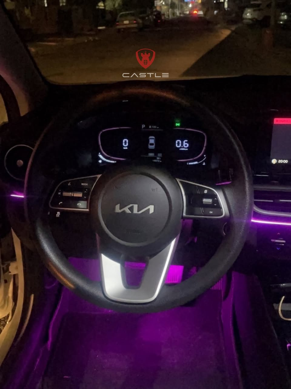 🚘🔥 للبيع Kia K3 2024 – وارد صيني 🇨🇳 
✨ المواصفات:
• موديل 2024
• محرك 1.5L دبل نوزل
• وارد صيني 🇨🇳
• ممشى 16,000 كم فقط
• السيارة استخدام شخصي ومحافظة عليها
• بعدها بوضع الشركة من الداخل والخارج
• داخلية نظيفة جداً ومحافظة
• كشنات جلد
• فتحة سقف بانوراما
• 4 مودات قيادة مختلفة
• ليدات داخلية
• شاشة ومواصفات حديثة
• كاميرا خلفية
• تحكم بالمقود
• تحكم كهربائي بالنوافذ والمرايا
• تكييف قوي
• مثبت سرعة
• أنظمة أمان متعددة
• شكل رياضي وأنيق جداً
• سيارة اقتصادية وعملية للاستخدام اليومي

🔧 بالنسبة للحادث والصبغ:
السيارة بيها حادث بسيط سابقاً، والصبغ فقط تقريباً 4 أصابع بالبونيد، وماكو شي مخفي عن المشتري. السيارة حالياً مرتبة وجاهزة للاستخدام.

💰 السعر: 148 ورقة
 
للتواصل: ***********
