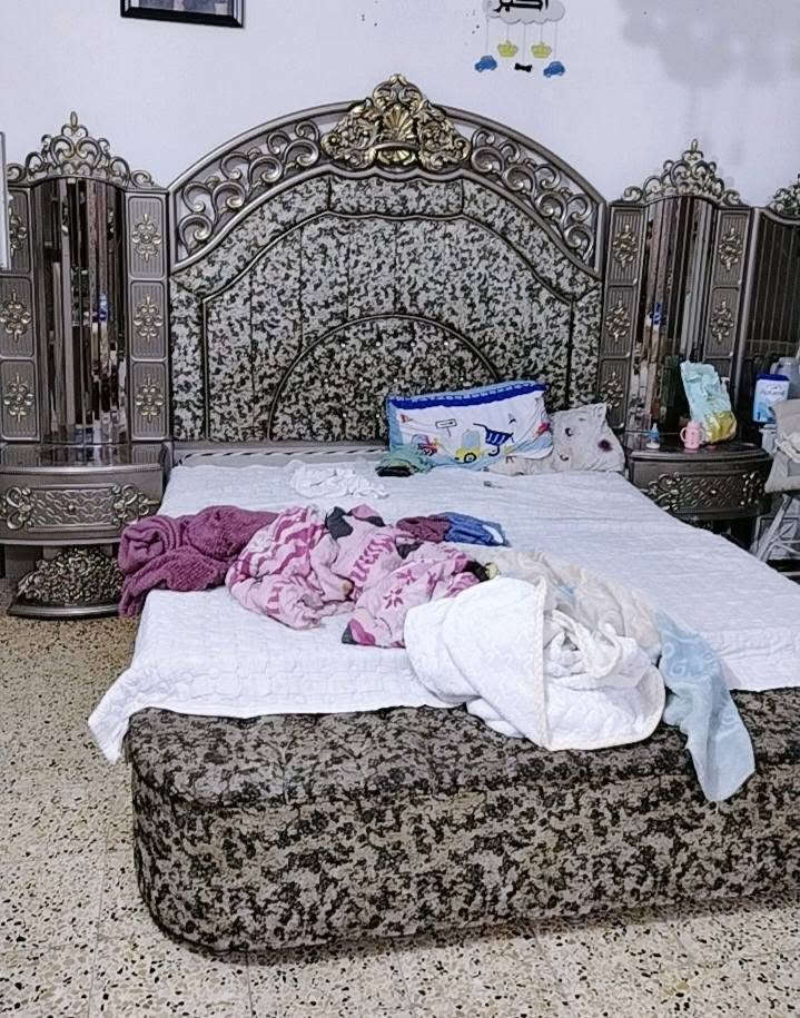 غرفه تركي • ضخمه • نضيفه