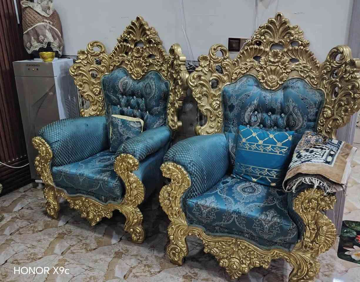 سلام عليكم تخم ملكي ١٠مقاعد   نضيف جدا  مكان تكريت رقم *********** اتصال
