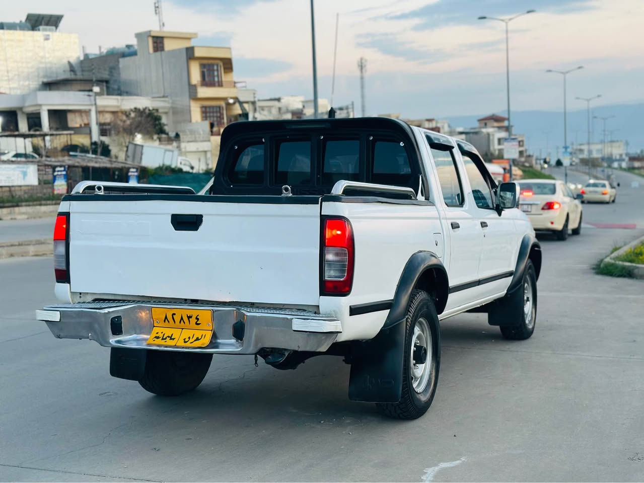 نيسان ٢٠٠١ • دبل اكسل • نظيف