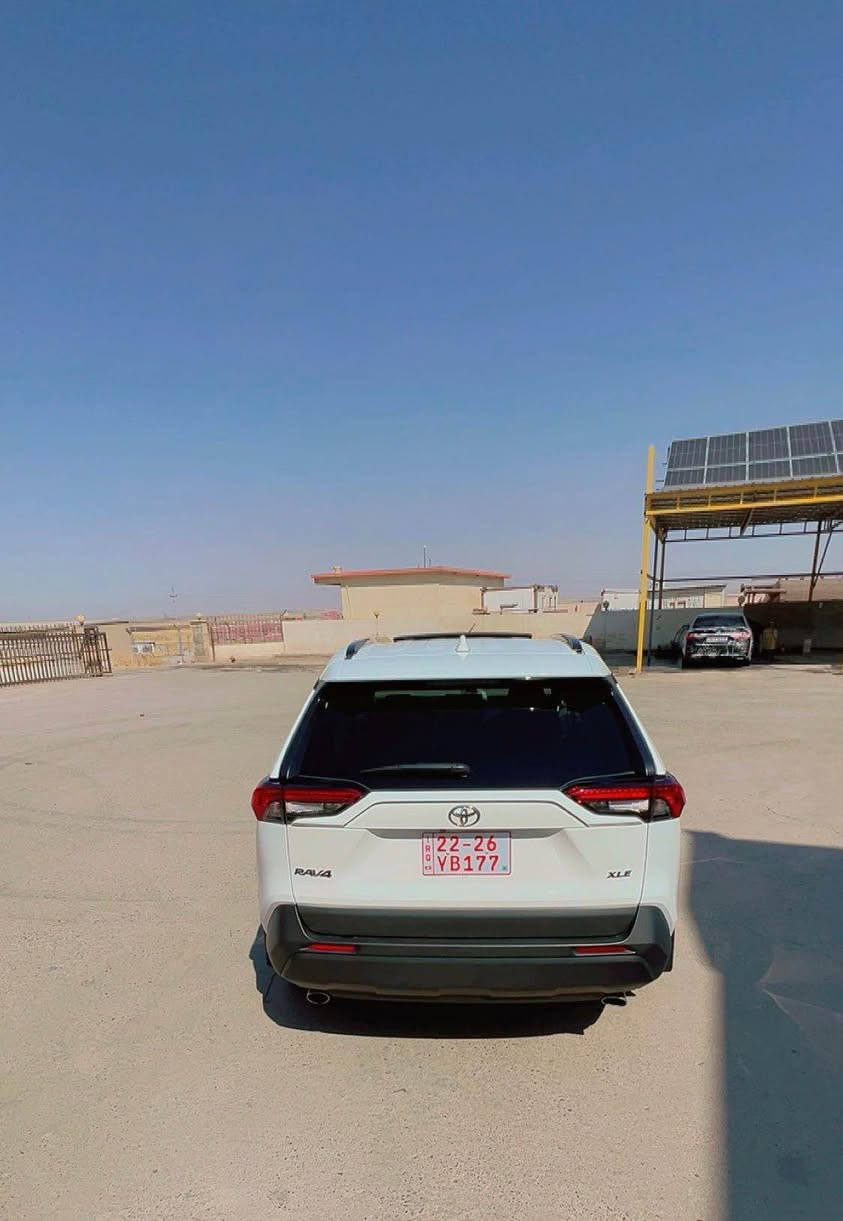 2024 TOYOTA RAV4,  راف فور

السيارة ماشيه 48 الف  
رقم كاتي 

الضرر : 1 جاملغ ونص باب صبغ  برداد جانبي طاك فقط بدون دواخل ورقم الشاصي مرفق 

حجم المحرك 4 سلندر (2.5L) بانزين فقط 
دفع ثنائي 

مواصفات XLE -

فتحة السقف ( سلايد )

 تشغيل عن بعد

بصمة تشغيل

صندوق كهربائي

رادار أمامي

تحديد مسار

رادار جانبي (نقاط عمياء)

رادار خلفي

اوتو ستارت (Auto start)

اوتو ستوب(Auto Stop)

هاند بريك بصمة

اوتو هولد(Auto Hold)

تحكم وضعيات القيادة ECO,NORMAL,SPORT

مانع انزلاق+ABS

حساسات خلفية+كاميرا

تحكمات استيرن

اشاير بالمري

لايتات زينون

تبريد قطعتين

وبقية مواصفات XLE المعروفة

مكان السيارة :: دهوك بردرش
 
السعر. واتساب *********** او علق ويصلك السعر اكر, نينوى
