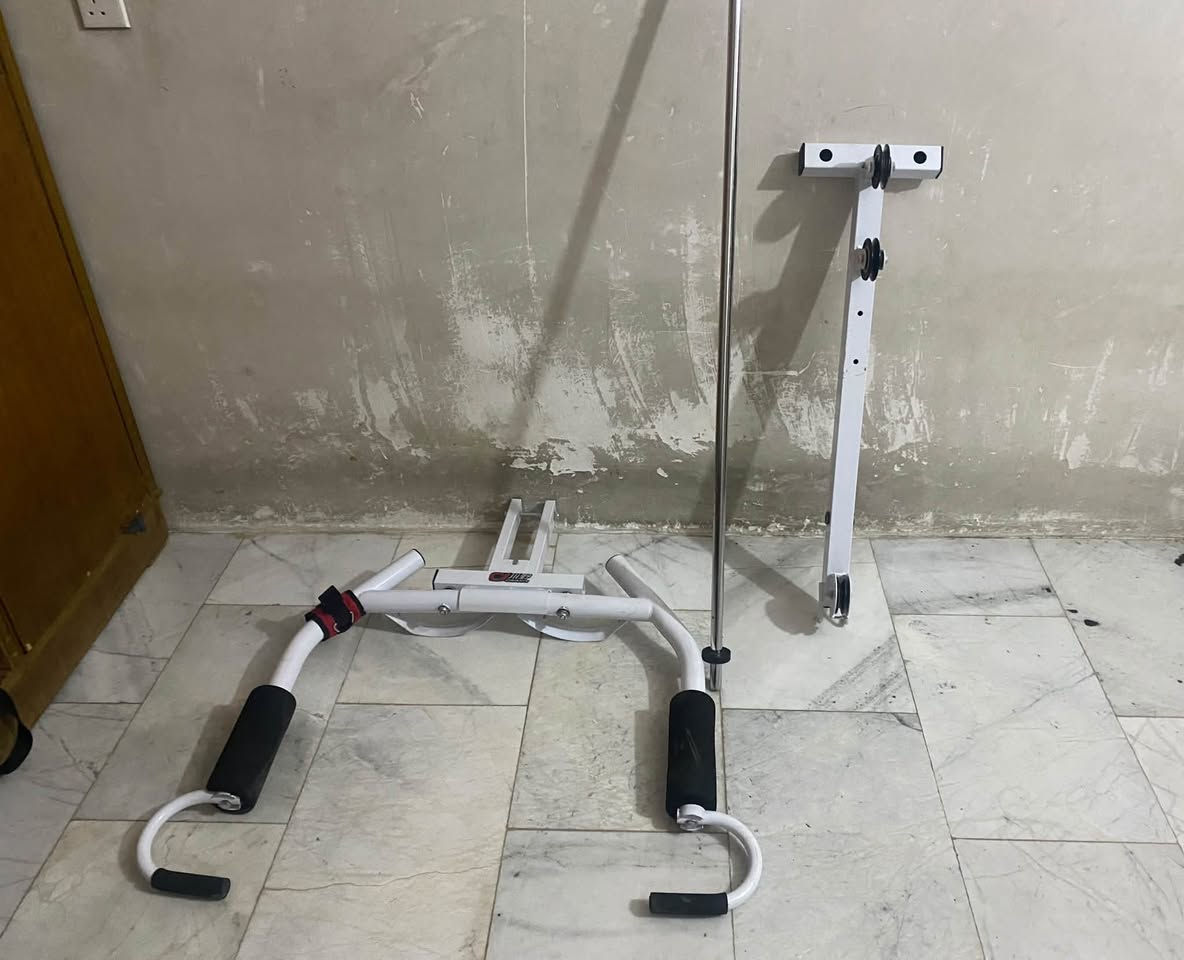 سلام عليكم غراض تمرين جديد للبيع كامل نضيف جداً مع كامل الملحقات لايوجد فيه نقص   
خذيته 500الف فه لان مجال ماعندي ابيعة 
السعر 250الف بي مجال بسيط 
رقم الهاتف ***********
