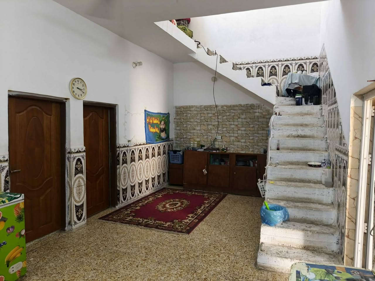 🔷🔹دار سكن للبيع 
🔷حي الحكيم نزلت التمايمه 
🔷😍 المساحه 180متر
🔷🔹بناء بلوك وبيه طابوك والسكف صب 
🔹🔷 غرفتين وصاله ومطبخ واستقبال وصحيات داخليه وخارجيه وكراج وحديقه
🤩🔷 ارضيه سيراميك وجدار سيراميك 
🔷طابو زراعي سند25.💎مرقم من قبل البلديه مشمول بل تطويب
💵💵💸 السعر40 مليون وقابل للتفاوض للاستفسار الاتصال 
🔷***********

يبعد عن الشارع 500متر
🔷🤩اومراسلة الصفحه
