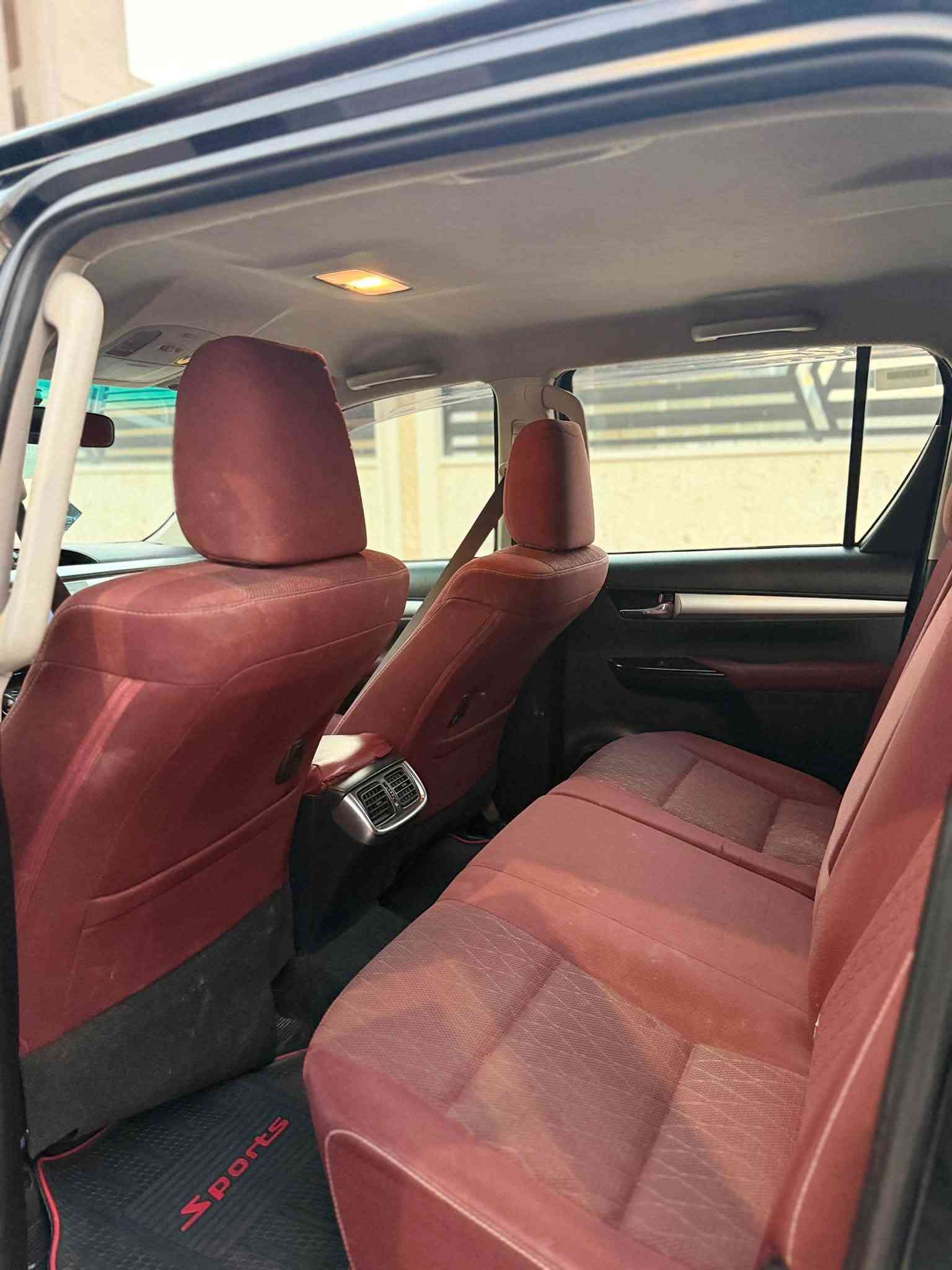 على بركة الله بيكم TRD 
2022 رقم اربيل وتحويل مباشر 
السياره مكفوله كفاله عامة 
ماشية 87 الف فقط 
مكان السياره الانبار الرمادي
السعر 299 وبيها مجال 
***********
