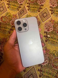 آيفون ١٥ برو ماكس • بطارية ٨٧