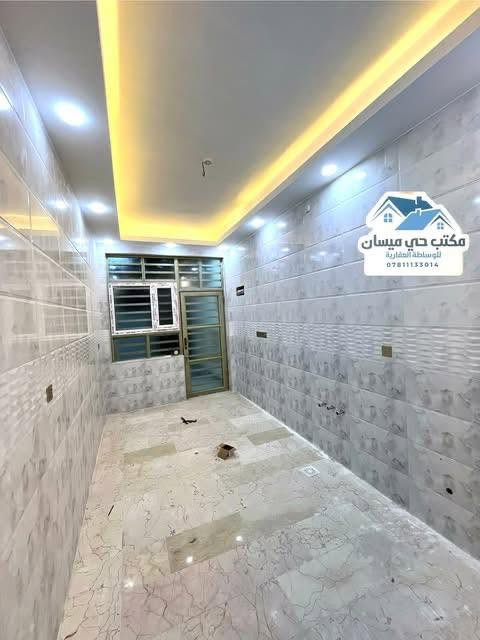 للبيع بيت 135 متر طابقين جديد على مشتل صب كونكريت شغل درجة اولى قطاع 31 حي ميسان يحتوي الطابق الاول على غرفة و صالة و مطبخ و استقبال و صحيات داخلية و خارجية و الطابق الثاني غرفتين و صالة و صحيات للاستفسار اتصل ***********
