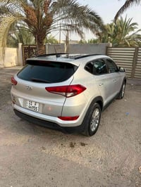 توسان • ٢٠١٦ • ماشيه ١٣٠الف