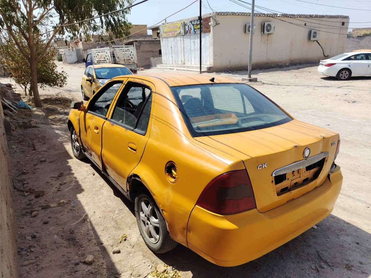 سيكي صيني للبيع جاهزه تخم تاير حداديه كهربائية كله شغله مكينه بيه خيط تبخير  سعرها 8وبيه مجال قليل مكاني ناصريه الفهود هاتف ***********
