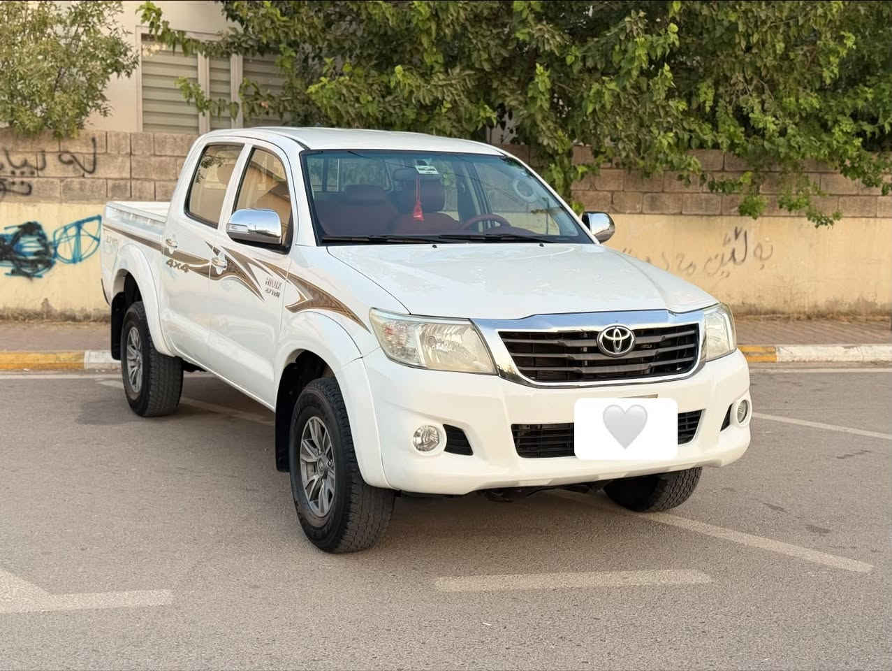 سڵاو لەهەموولایەک
تۆیۆتا هایلۆکس مۆدێل 2013
ناوسوور 
بێ بۆیاخ 
ڕەقەم سلێمانی  سەنەوی دوساڵە بەسەرچوە
بێ چاڵ کامل مەسرووف کراوە
چوارتایەویل لۆک بۆبەسراوە
تازە پێشودوای داگیراوە
بێ نوخسانی کامل هەموشتێکی مەزبووتە
مەکینەو گێڕو ئەکسلی بەشەرت
مەکینەی نەکراوەتەوە لۆۆکە
سعری  210کەمێک مەعمەلە 
ژ.م ***********
شوێن هەڵەبجەی تازە
***********
