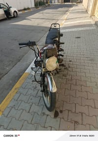 دراجه للبيع  سيفان 5 كير  دراجه نضيفه كلشي شغال بيه  كهربائيات شغاله  ...