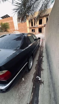 E38 740i • ماكينة 4.4 V8 • موديل 1999