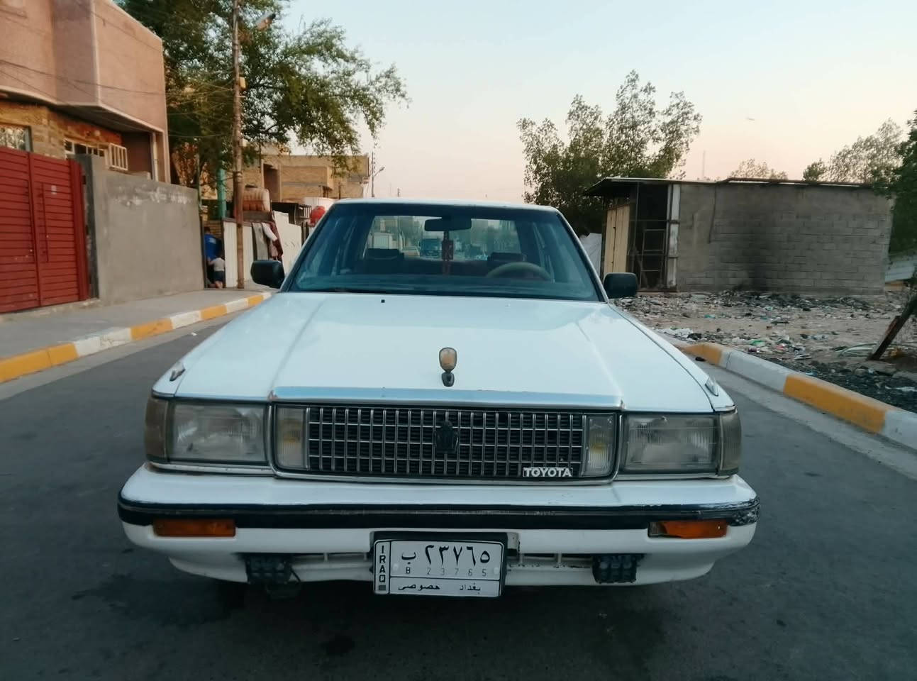 🫡سلام عليكم...سوبر سيدان ...موديل 1989...رقم بغداد باسمي.سنوية 2027 ..يسرة بلاد...مكينة ففتي .....مكينة وكير واكسن مكفولات ...كهربايات كله شغالة...تخم تاير جديد...صدر جديد ...تبريد ثلج 🥶...دوشمة جديدة...سيارة خير من الله... العنوان بغداد..رقم الهاتف ☎️***********
