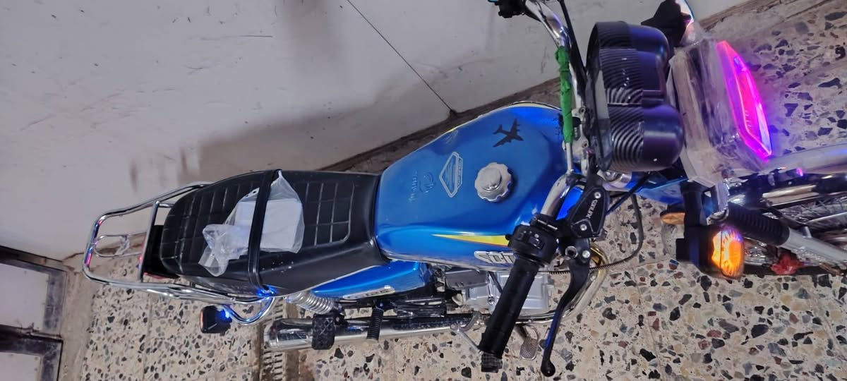سلام عليكم درجة ربعه  كير موديل 2025 مكينه 200 درجة كله شغاله سعر550وبيها مجال بصيط مكاني بغداد مدينه الصدر *********** خاص ما رد فقط واتساب او نتصال
