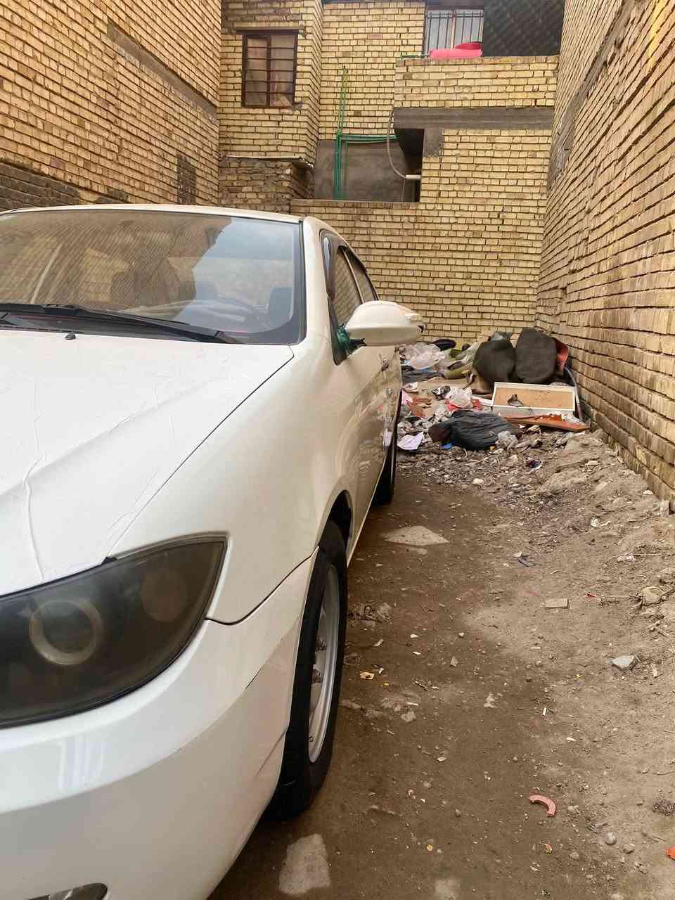 السلام عليكم شباب ليفان٢٠١٣للبيع 
سيارة نضيفة كلش كير مكينة عل بلاد 
لا تنقيص ولا تبخير تبريد جديد
صدر نضيف تخم تاير جديد 
كهربائيات جديدة باتري جديد 
رقم بغداد دولي باسمي 
نقص فقط جامه السايق متنزل 
تفاصيل كاملة كدامك 
السعر ٥٥وبيهة مجال 
تعجبل خابر وتامر امر
رقم
***********
اتصال وواتساب
مكانهة بغداد الخطيب
