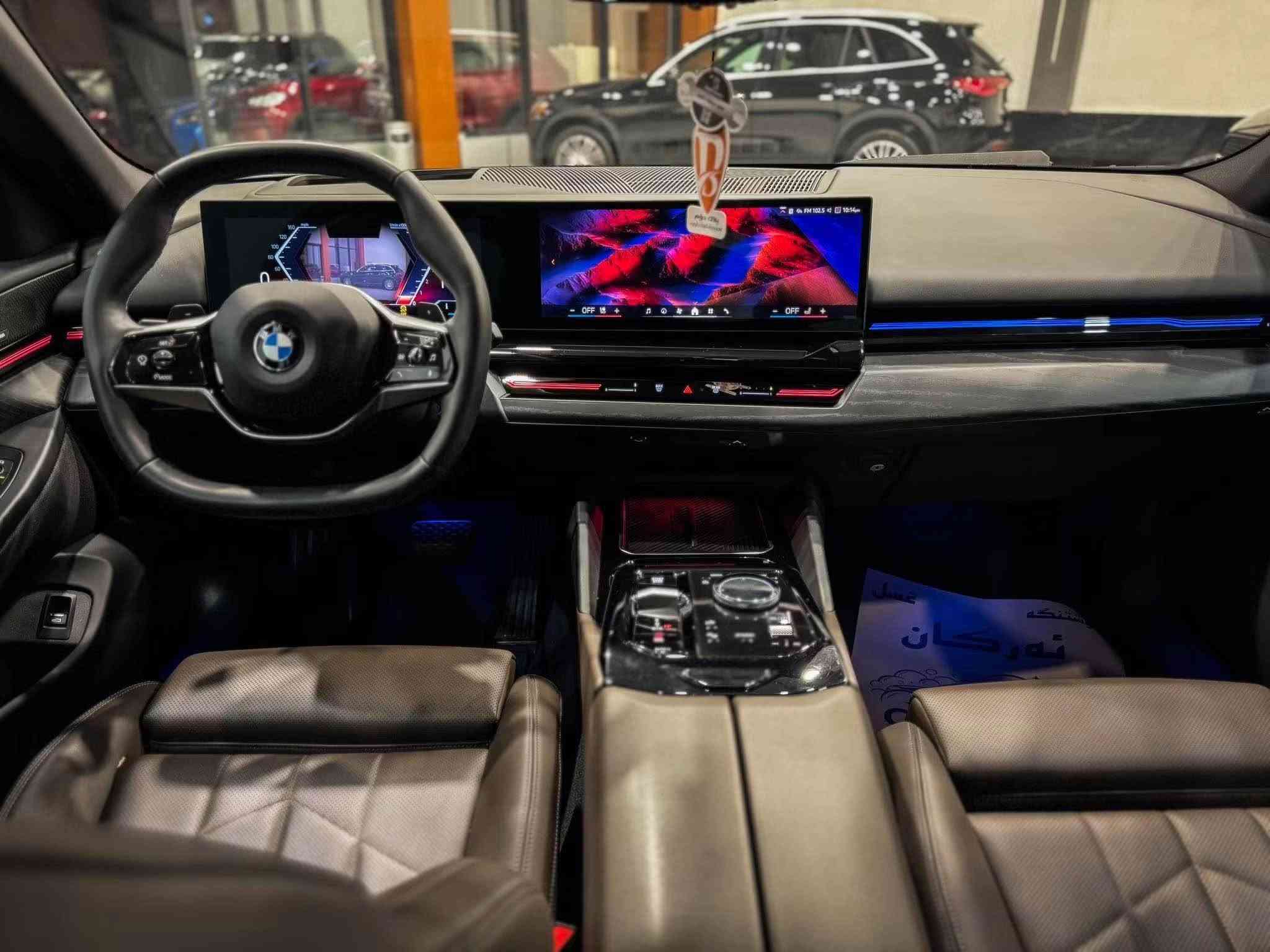 BMW 530i individual 
مۆدێل:- 2024
ماوەی رۆیشتن:ـ 53 هەزار مایل
مواسەفات:ـ سلايد_night vision-داتاشۆـ ناو قاوەی- اوتو بارک _سەماعە هارمان کاردۆن_360 ڕادار _5 کامیرە_كوشين ديزاينو_کوشین خەزن  و گەرمى  و جلدـ سندوق شەفت_ناو لید
سەیارەکە واردی ئەمریکیە 
بە کلین تایتل داخل بووە سەفحەی سەکن بۆیاغی ئەمریکا دەرچووە 
بێ ژوور بێ ئێرباگ بەشەرت
کامل کراوە بە M باکیج

BMW 530i individual 
موديل:-2024
ماشيه:-53 الف ميل
مواصفات:- سلايد-داتاشو-night vision-ئۆتۆ پارک-دواخل قهوائي_رادار 360 - 5 كاميرات-كشن تدفئه و خزن- سماعات هارمان كاردون-دواخل ليد-صندوق شفط--كشن ديزاينو.….
سياره وارد امريكي داخل كلين تايتل
طلع بي صفحة سكن صبغ امريكا 
بدون دواخل بدون ايرباك بشرط
محدث M باكيج كامل

تفاصيل اكثر الاتصال علی ارقام 
***********
*********** أربيل, العراق
