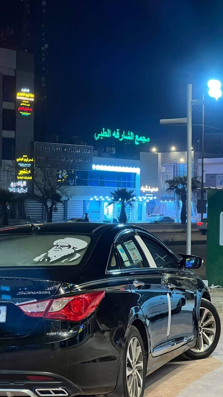 سلام عليكم
سوناته خليجي لون اسود 
فووووول مواصفات vip
مديل 11 
رقم بغداد انكليزي
تبريد قطعتين تدفئ كشنات
الداخل بيجي  
الحادث جاملغ مال الصدر 
وباب مرشوش نص
مكاني بابل بسمي تحويل ثاني يوم 
حداديه جديده مكينه وكير خير من الله تبريد كامله تخم تايرات شاشه 
السعر ١٠٣ بيه مجال بسيط 
***********

