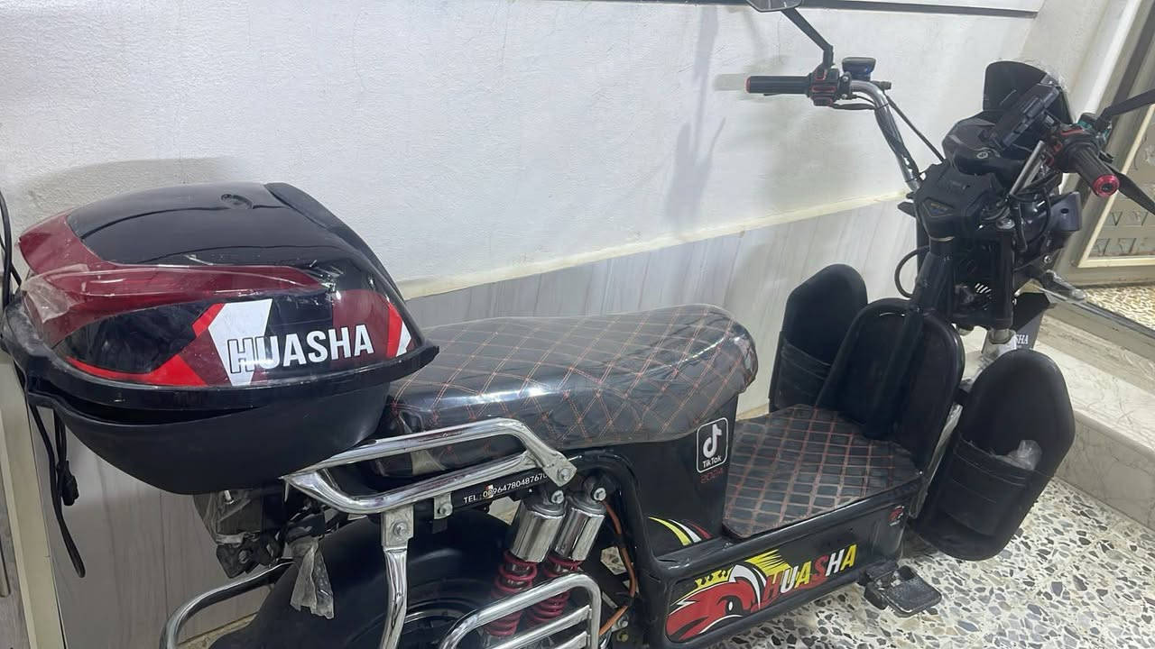 مكلف بالنشر سلام عليكم موطور شحن هيوشه للبيع شغال كهربائيات كامل بطاريات تعبانه موديل 24 بعده جديد سعر 400 الف وبي مجال الاستفسار الاتصال على الرقم ***********

