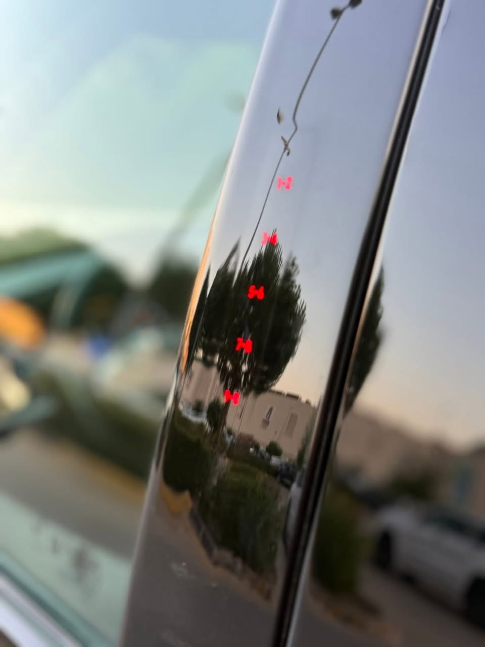 فورد اكسبلور ٢٠٢٣ سياره جديده معنى الكلمه قطعتين جاملغ وبنيد فقط بدون دواخل رقم بغداد استفسار ***********
