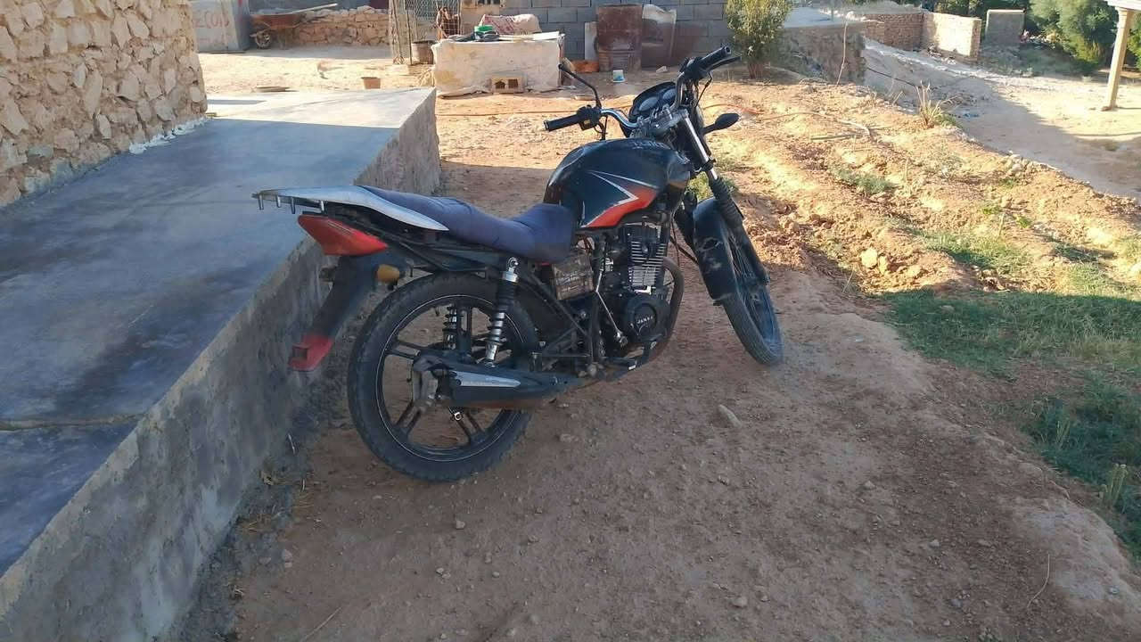 يابه من رخصت الادمن ماطور جمره موديل 2017لماطور بس يرادله ترتيب ولماطور مكمرك سعر 400وبيه مجال الرقم‏‪***********‬‏وجماعت 300اعبرو لمنشور
