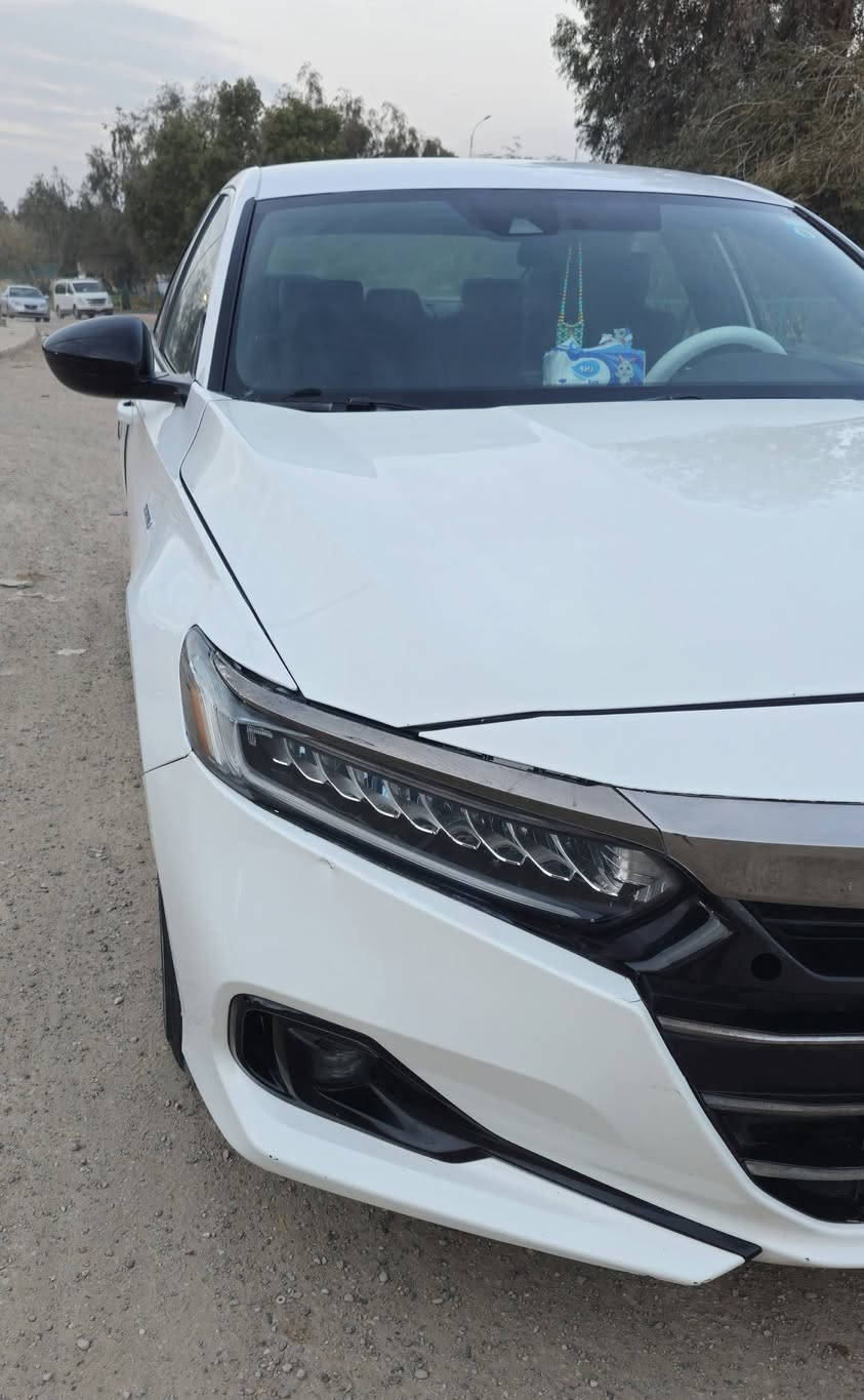 للبيع او مراوس
🚗 للبيع: هوندا أكورد هايبرد سبورت موديل 2022 🚗
🔹مواصفاتها معروفة وغنيه عن التعريف
🔹 الحادث: البنيد الأمامي مبدّل، وصبغ خشم الجامرلغ الأيمن
🔹 الإيرباگ: الستيرن طاگ
🔹 الرقم: بغداد، باسمي و التحويل ثاني يوم
📍 الموقع: ديالى - بعقوبة - حي المعلمين
📞 للاتصال أو واتساب: ***********

نص مكتوب في الصور:
- 28 FRIDAY