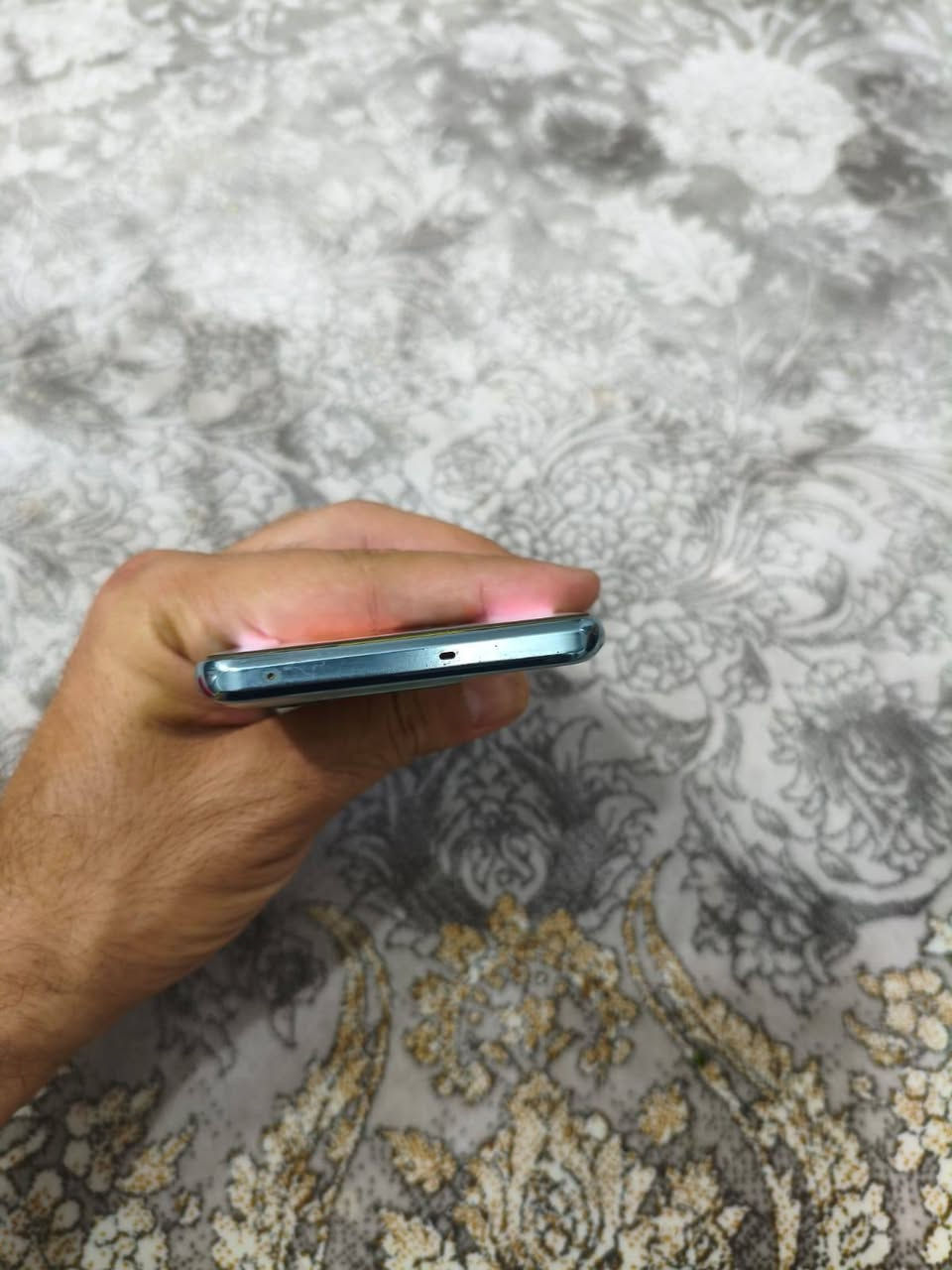 oneplus  10T 5g 
گلۆبالی ئەسڵی
زۆر پاک نەکراوە بێ عەیب   بەزەمان

شەحنی 160واتی خۆی لەگەلە
تەنها کارتۆنی لەگەل نیە

🌟🟣💾 ڕام   16 حقیقی پلەس ١٢  
🌟🟣📟 زاکیرە    256گێگا          
🌟🟣💳ە    2sim
🌟🟣⚙️ پرۆسیسەر    snapdragon 8+gen1 بەڵای خێرای
🌟🟣🎮 پەپجی    120 fps
🌟🟣📷 کامێرا       50mp  کامیرای زۆر جوان     
🌟🟣🔋 پاتری     5000   .  160 وات😲   
🌟🟣 🌊 دژە ئاو 
🌟🟣📲شاشە       ltpoamolid 120hz     زۆر جوان      
🌟🟣 💵   210دۆلار  قفل بێ معاملە تکایە

 *********** وەتسئەپ السليمانية, العراق
