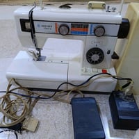 مكينة خياطة • نضيفه • البصره القديمه