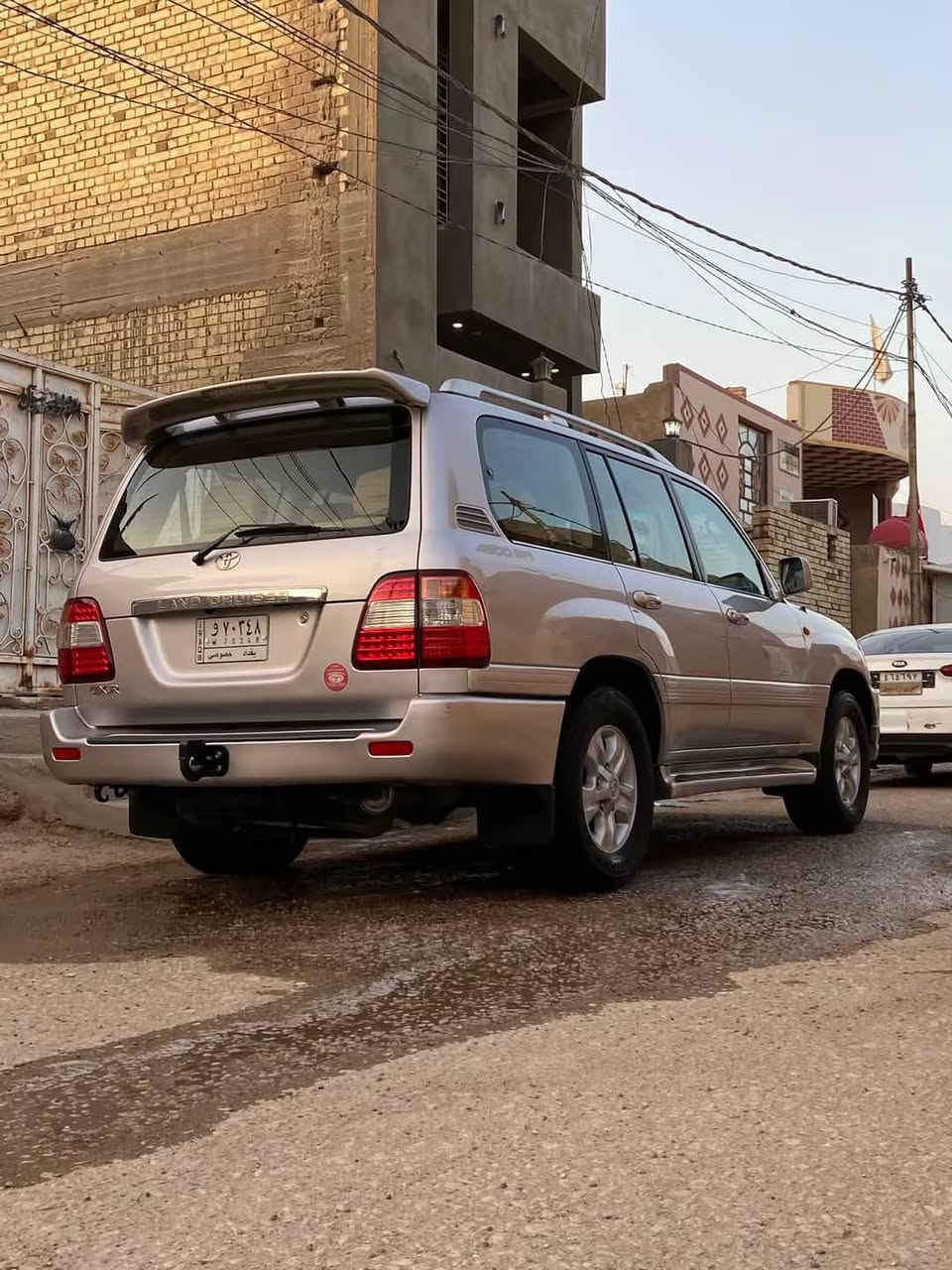 للبيع لانكروز 2005اصل مكفوله كفاله عامه من بارد وصبغ  وكير ومحرك ماشي 190الف حقيقي  كير تمانيك موصفات GXRمعرف سلايد 3قطع تبريد ثلاجه سياره ما ناقصها كلشي سعر 210 ويي مجال بسيط جدا سياره ب اسمي  مداور ثاني يوم ل تواصل ***********
