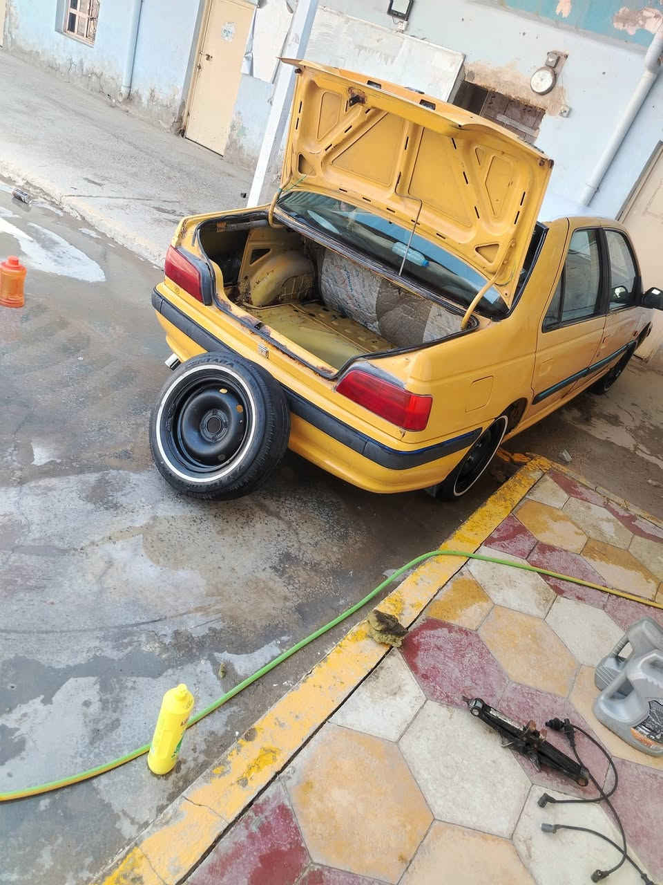 سلام عليكم بيجو بارص ٢٠١٥ مكينه كير حداديه جاهزه مكانه كربلاء مداور ثاني يوم مصفره سعر 38 او بيه مجال بصيط رقم ***********
